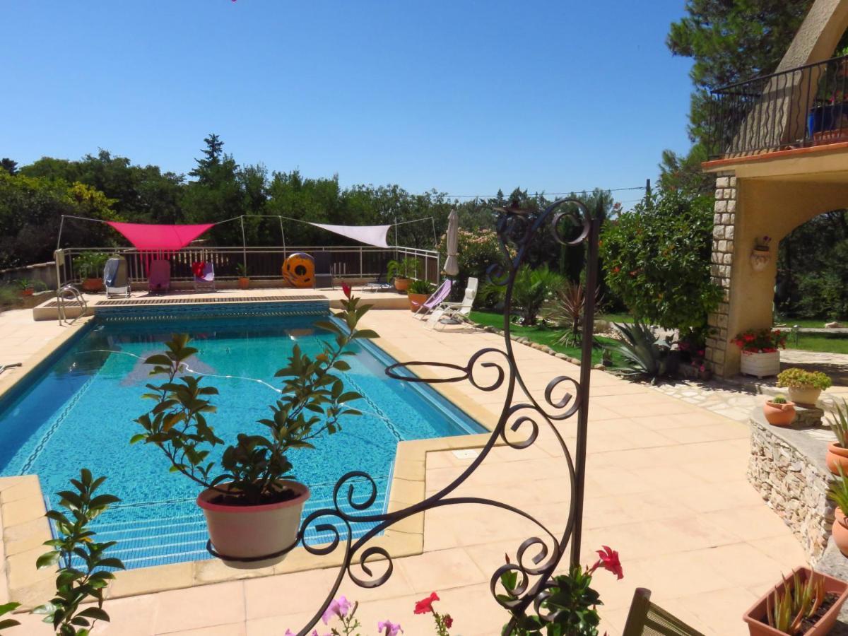 Les Gites Du Mas Des Cigales Nimes Exterior photo