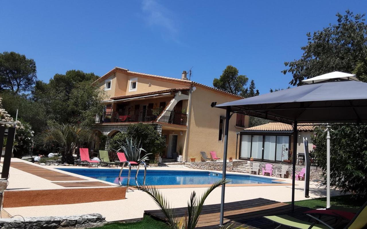Les Gites Du Mas Des Cigales Nimes Exterior photo