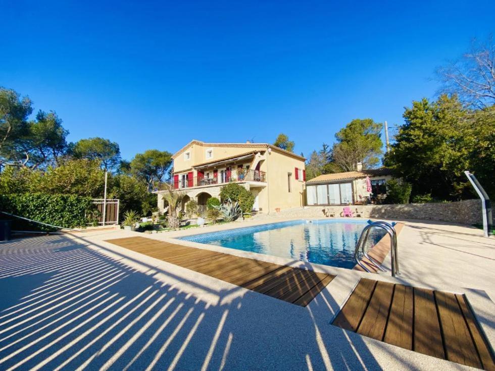 Les Gites Du Mas Des Cigales Nimes Exterior photo